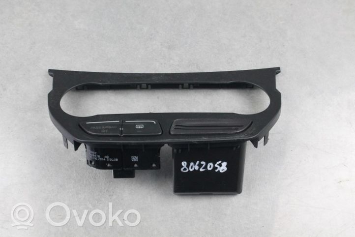 Ford Kuga II Autres commutateurs / boutons / leviers CM5T14B418AB