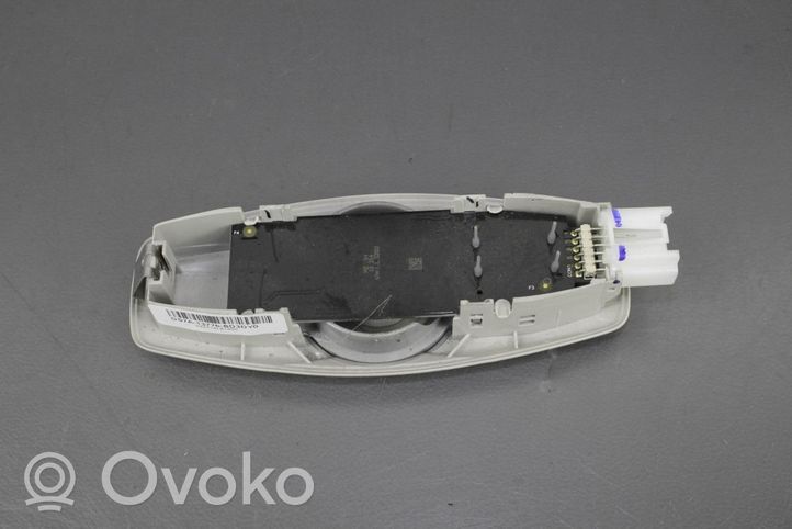 Ford Fusion Lampka podsufitki tylna DS7A13776