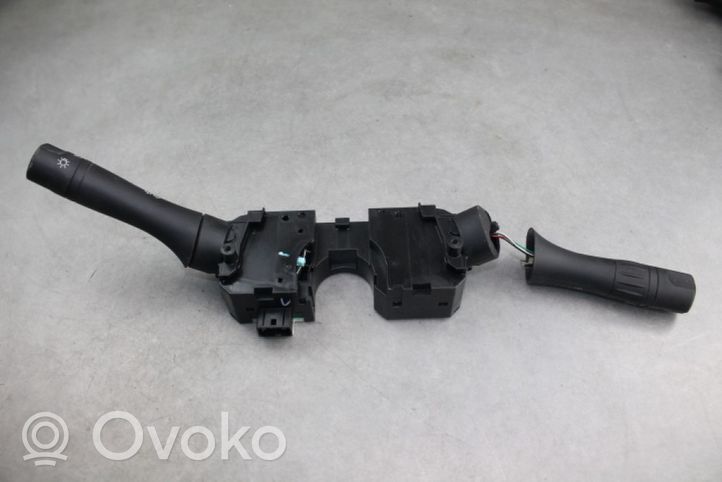 Nissan Murano Z51 Wiper turn signal indicator stalk/switch 