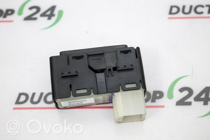 Dodge Caliber Interruttore di controllo dell’alzacristalli elettrico 56040693