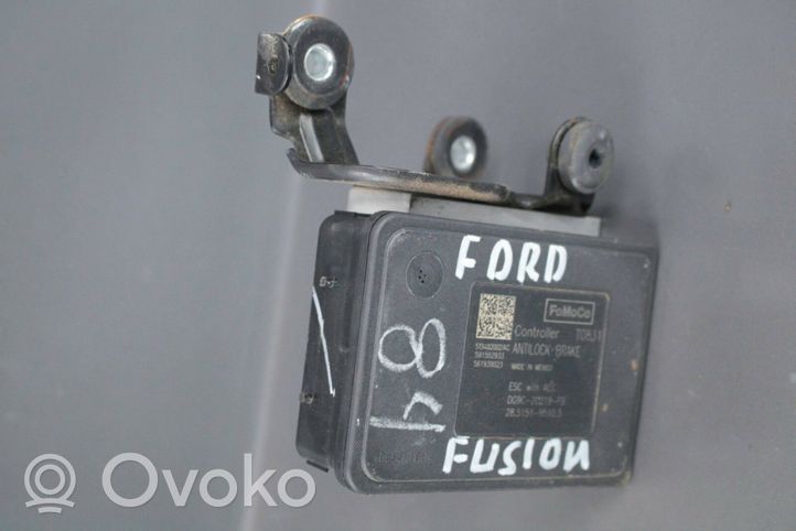 Ford Fusion ABS-pumppu DG9C2C405FB
