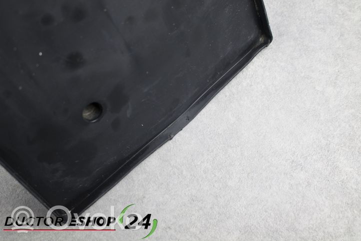 Toyota Yaris Boîte de batterie 744310D160