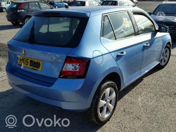 Skoda Fabia Mk3 (NJ) Autres pièces du tableau de bord 6V0819075