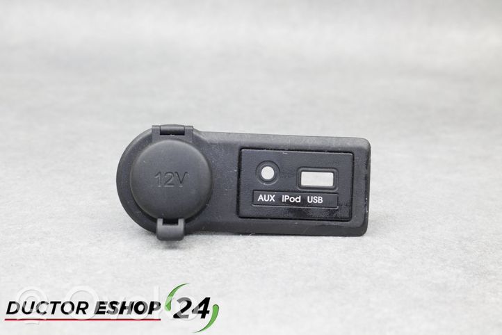 KIA Venga 12 V Socket (front) 846711P800