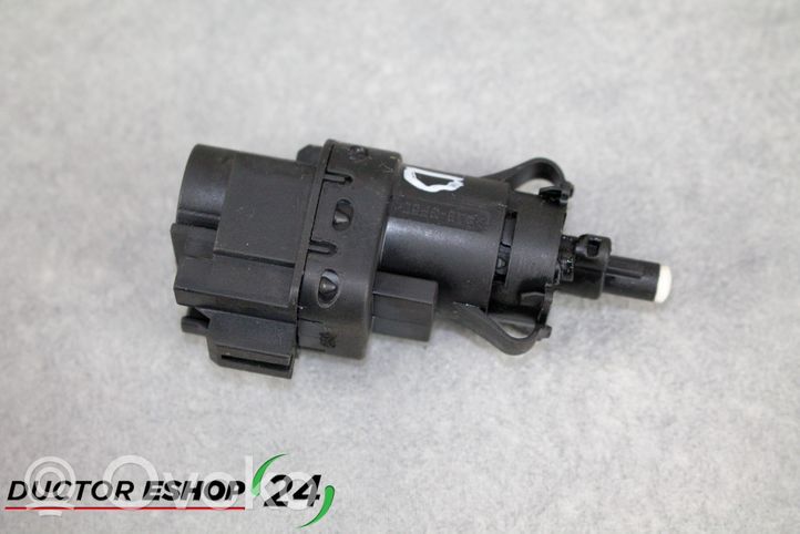 Volvo C30 Interruttore del pedale del freno 3M5T13480AC