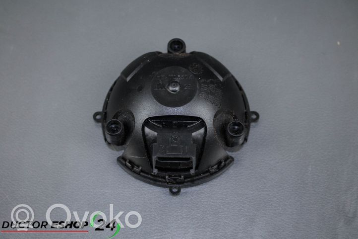 Suzuki SX4 S-Cross Element lusterka bocznego drzwi przednich 8020964