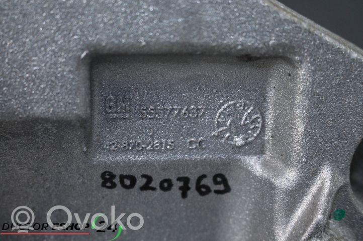 Opel Mokka Łapa / Mocowanie silnika 55577637