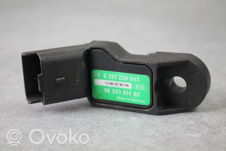 Fiat Qubo Air pressure sensor 0261230043