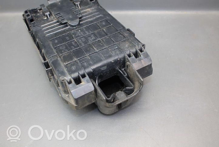 Infiniti EX Fuse box cover 284B9JK00