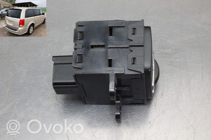 Dodge Grand Caravan Interruttore di regolazione dell’illuminazione del quadro 68072006AC