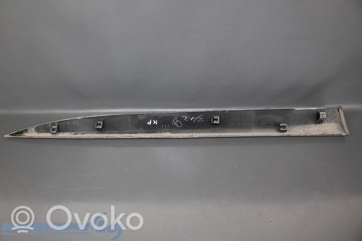 Honda Civic IX Rivestimento della portiera anteriore (modanatura) 