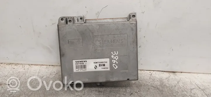 Renault 19 Sterownik / Moduł ECU 7700792379