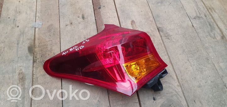 Toyota Auris E180 Lampa tylna 