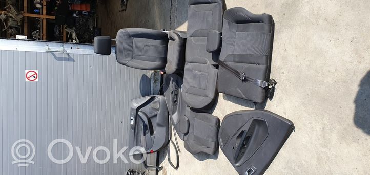 Ford Fiesta Garnitures, kit cartes de siège intérieur avec porte 