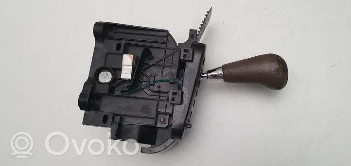 Toyota Hilux (AN10, AN20, AN30) Механизм переключения передач (кулиса) (в салоне) 