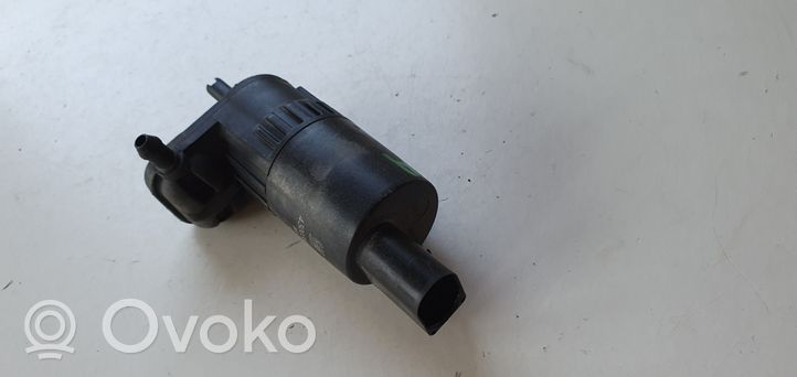 Opel Mokka Windscreen/windshield washer pump 