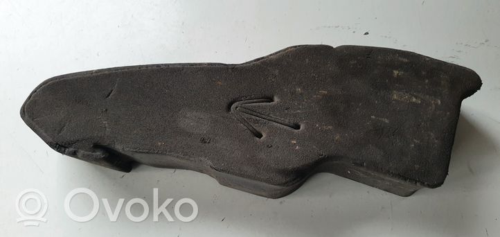 Peugeot 4007 Panel wykończeniowy błotnika 