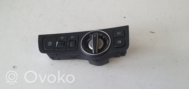 Hyundai i40 Light switch 