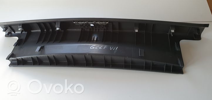 Volkswagen Golf VII Tailgate/boot lid lock trim 