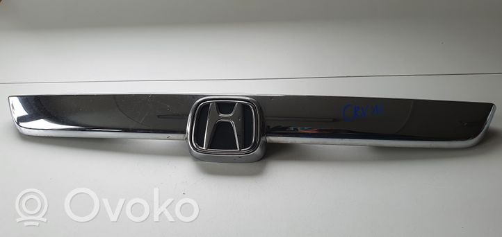 Honda CR-V Tailgate/boot lid lock trim 