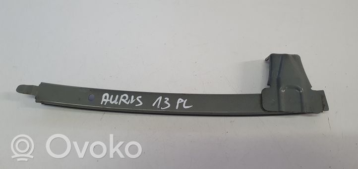 Toyota Auris E180 Priekinių durų stiklo bėgelis 