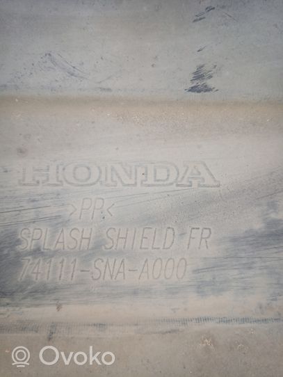 Honda Civic Engine splash shield/under tray 