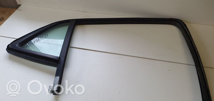 Opel Mokka Rubber seal rear door window/glass 