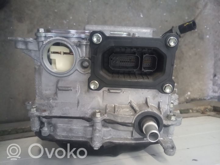 Toyota Yaris Voltage converter inverter 