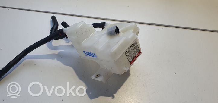 Toyota Yaris Vase d'expansion / réservoir de liquide de refroidissement 