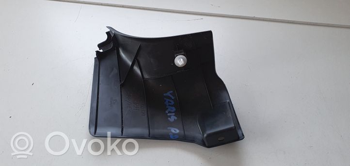 Toyota Yaris Etuoven kynnyksen suojalista 