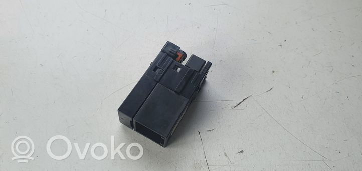Toyota Verso Connecteur/prise USB 