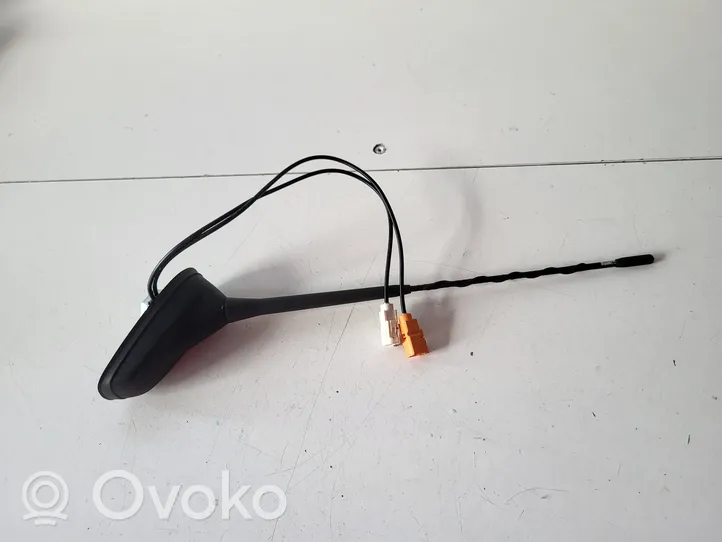 Opel Mokka B Radion antenni 