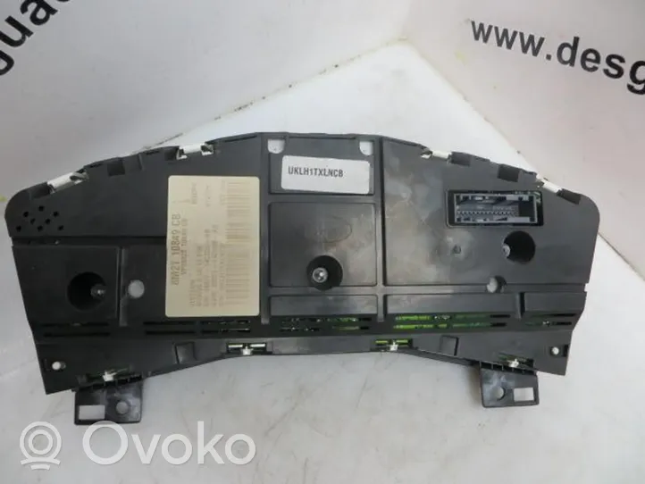 Ford Mondeo MK IV Tachimetro (quadro strumenti) UKLH1TXLNCB