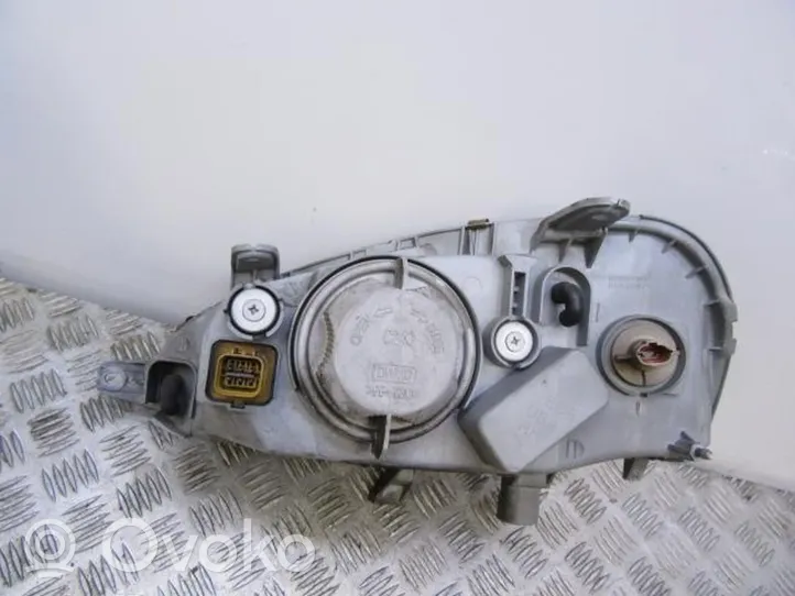 Daewoo Tacuma Headlight/headlamp 96491781