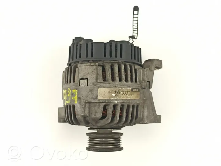 Audi A4 S4 B5 8D Generatore/alternatore 058903016E