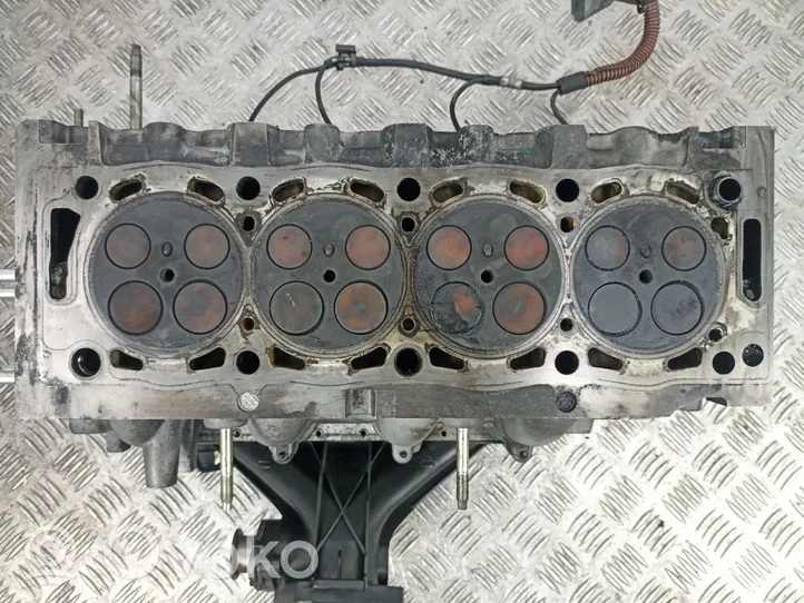 Peugeot 307 Culasse moteur 9641752610
