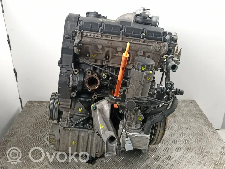 Volkswagen Passat Alltrack Moottori AWX