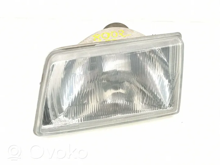 Peugeot 205 Lampa przednia 6204A4