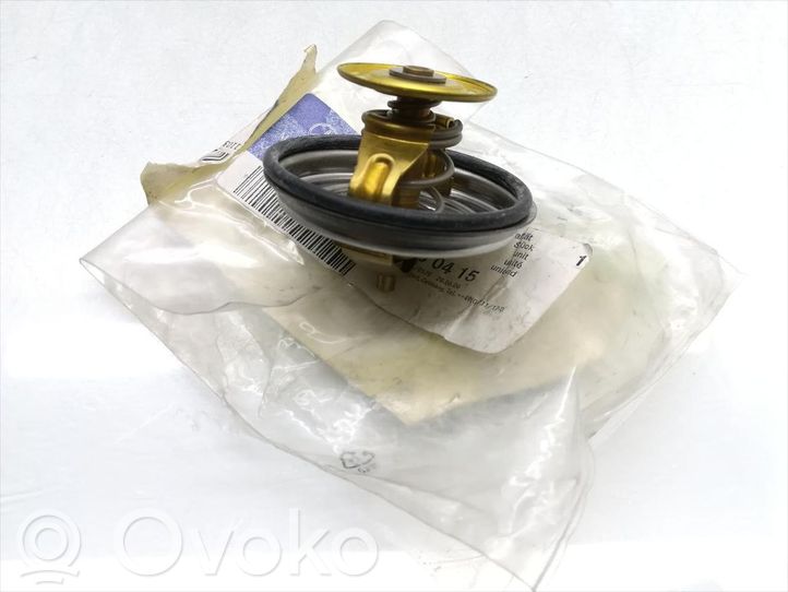 A6162000415 MercedesBenz W123 Boîtier de thermostat / thermostat, 26.