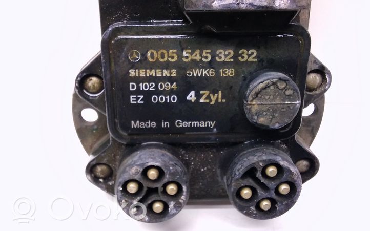 Mercedes-Benz 190 W201 Sytytyksen vahvistimen ohjainlaite 0055453232