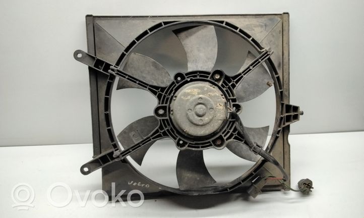 Volvo S40, V40 Aro de refuerzo del ventilador del radiador 8240213