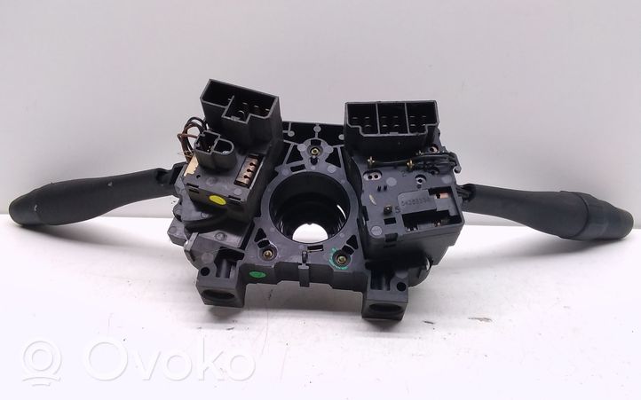 Nissan Primera Leva/interruttore dell’indicatore di direzione e tergicristallo 36930B