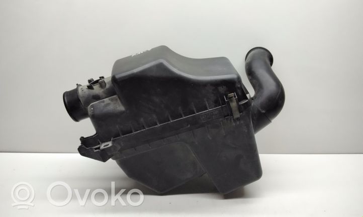 Toyota RAV 4 (XA20) Scatola del filtro dell’aria 2202027060