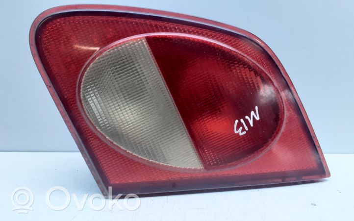 Mercedes-Benz E W210 Lampy tylnej klapy bagażnika A2108201064