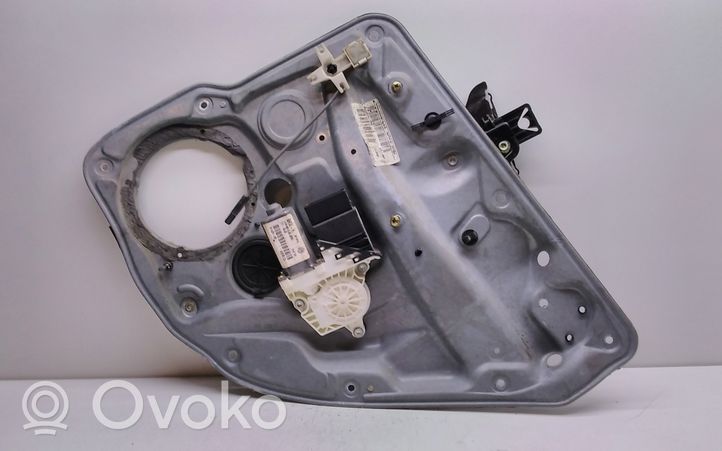 Volkswagen Golf IV Elektryczny podnośnik szyby drzwi tylnych 1J4839730G