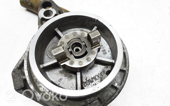 Opel Meriva A Vacuum pump 96110886