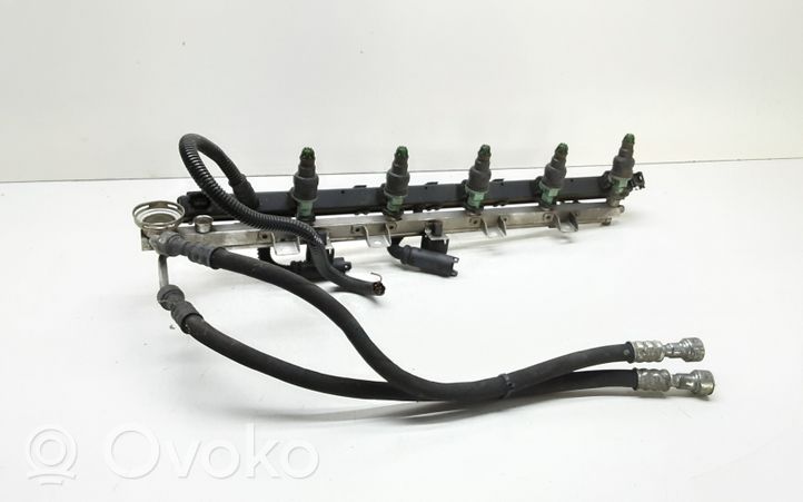 BMW 5 E39 Wtryskiwacze / Komplet 0280150415