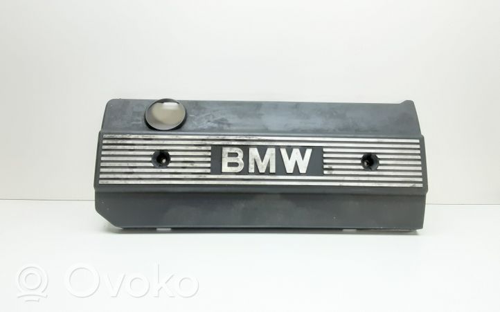 BMW 5 E34 Cubierta del motor (embellecedor) 1738173