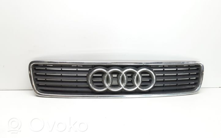 Audi A4 S4 B5 8D Griglia anteriore 8D0853651J