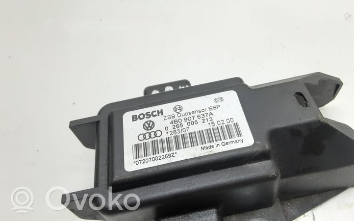 Volkswagen PASSAT B5 Czujnik położenia pedału gazu / przyspieszenia 4B0907637A